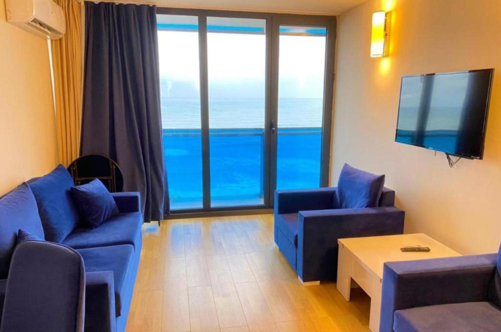 Orbi City-Sea View Aparthotel บาทูมิ ภายนอก รูปภาพ