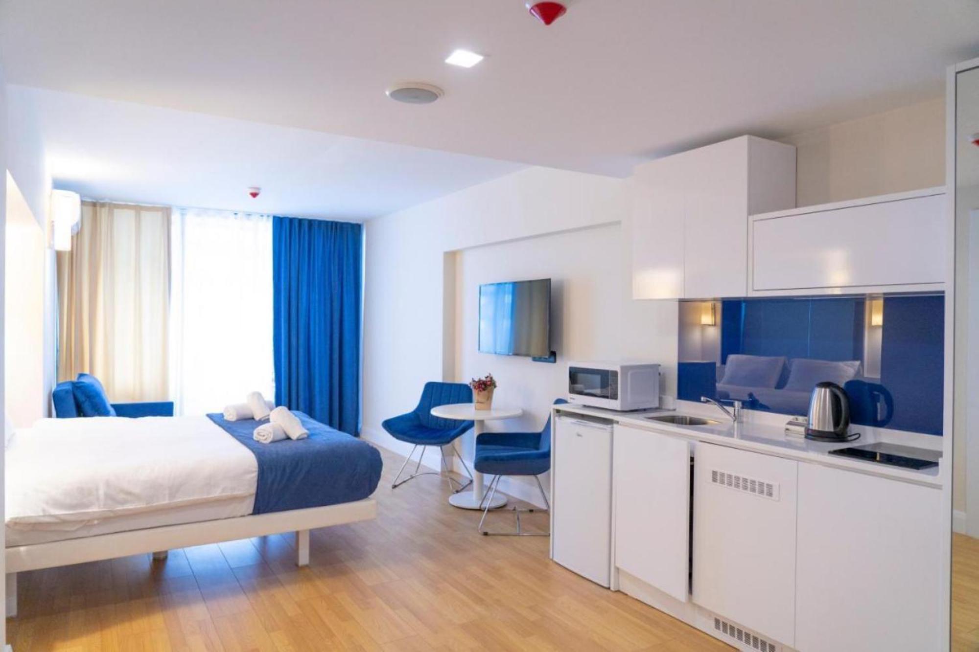 Orbi City-Sea View Aparthotel บาทูมิ ภายนอก รูปภาพ